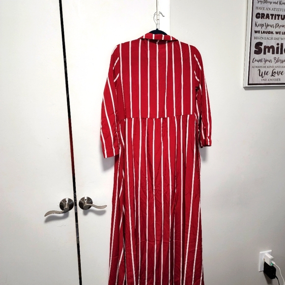 Beautiful Long Red Dress and White Stripes - Picture 4 of 5